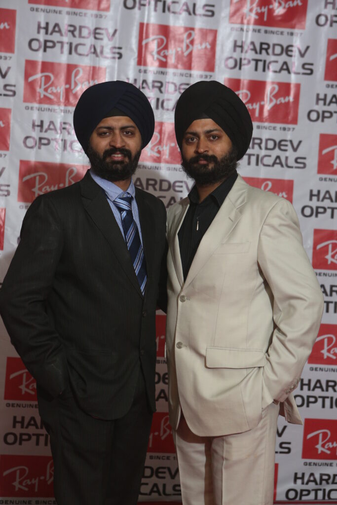 Hardev Opticals